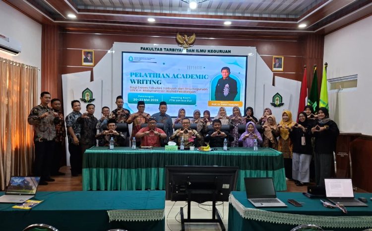  Meningkatkan Kapasitas Dosen dalam Menulis Artikel Ilmiah, IA Scholar Foundation Menjadi Pemateri di FTIK UIN K.H. Abdurrahman Wahid Pekalongan