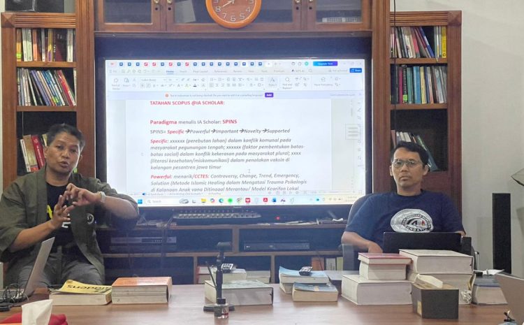 Rumus SPINS Jadi Pembuka Pelatihan Penulisan Artikel Scopus Batch 155 IA Scholar Foundation